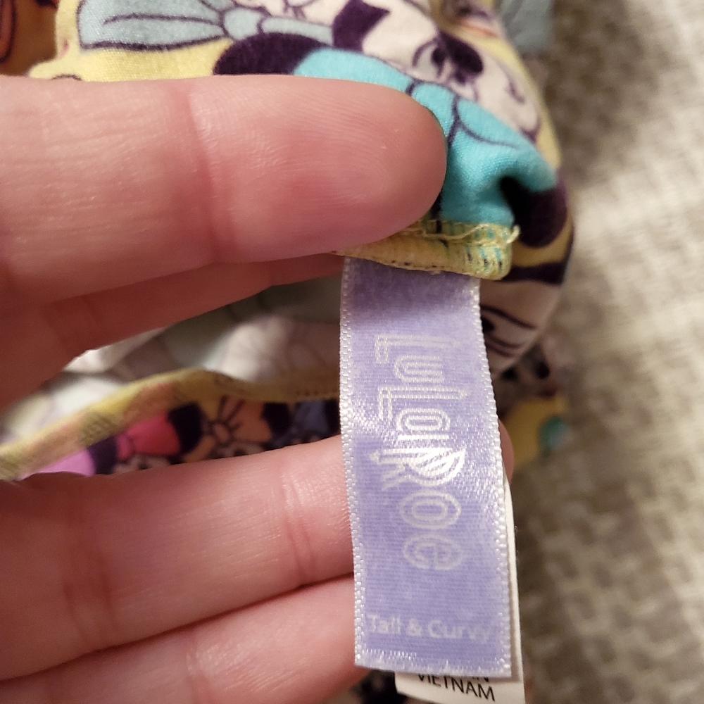 Minnie Mouse lularoe TC leggings